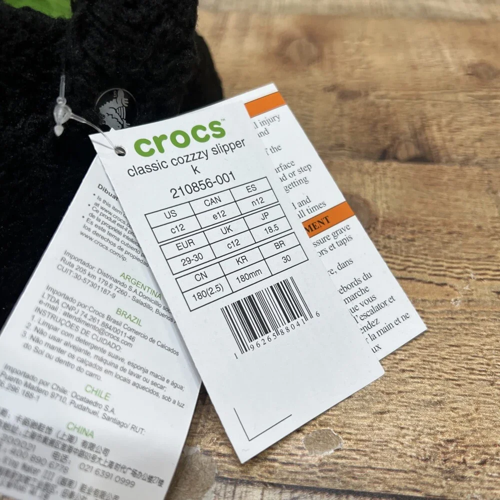 Crocs Classic Cozzzy Slipper Kids Black Clogs Fuzzy Size C12 NEW!
